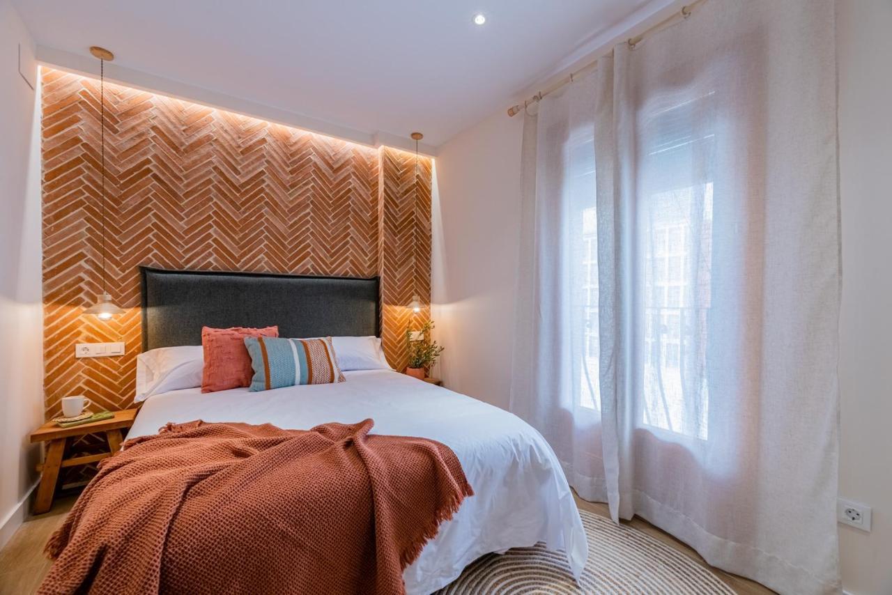 Vestal Suites Domo Cambrils Exterior photo